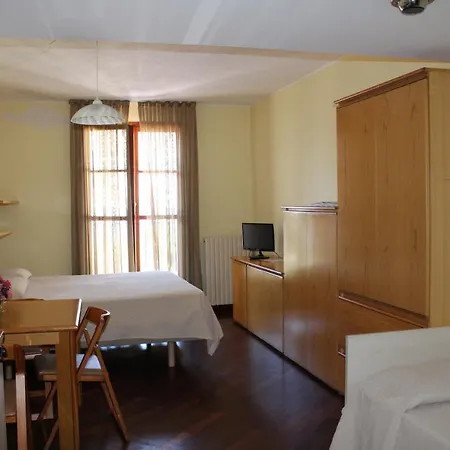 酒店 瓦波雷餐厅酒店 Faggeto Lario